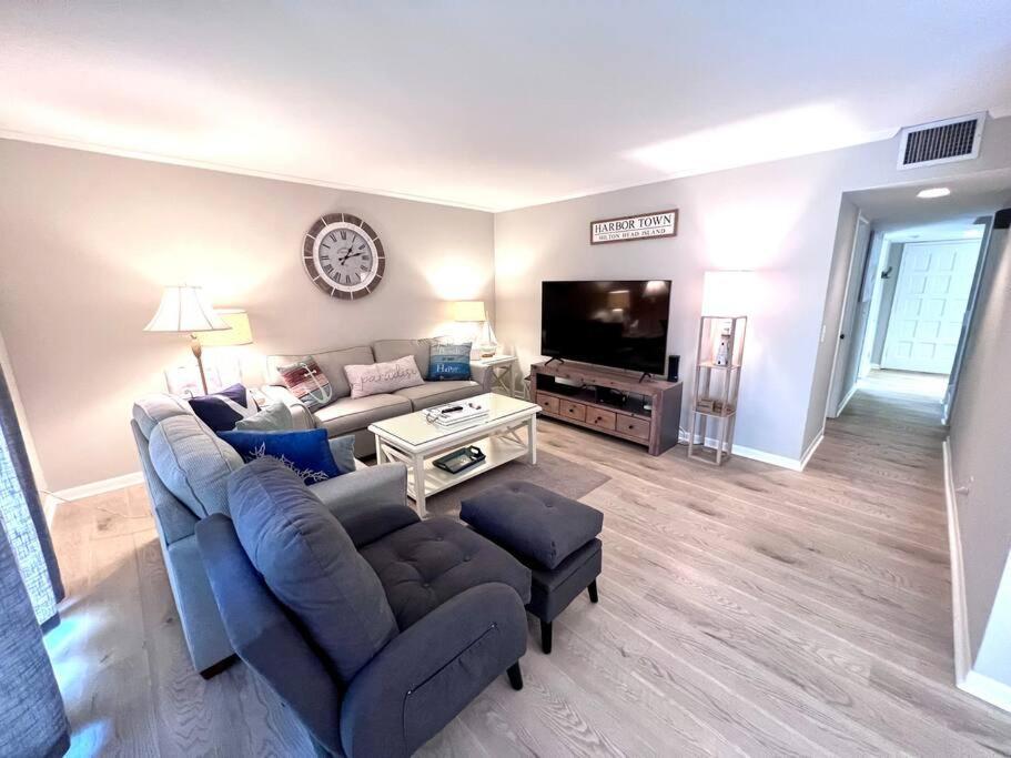 New Pics! Harbour Town 3Br/3Ba - Pool Access - Book Now Βίλα Hilton Head Island Εξωτερικό φωτογραφία